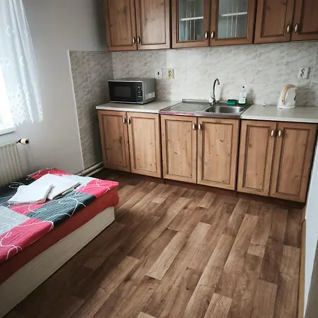 Gasthuis Studanecky Medved 3*